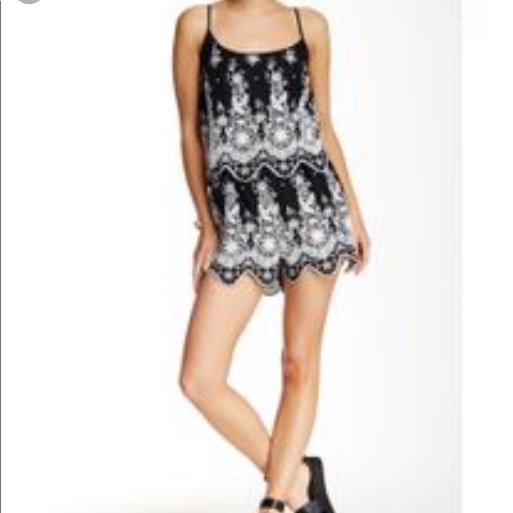 Romeo and Juliet Romper Jumper Medium Blue White Embroidered One Piece Shorts
